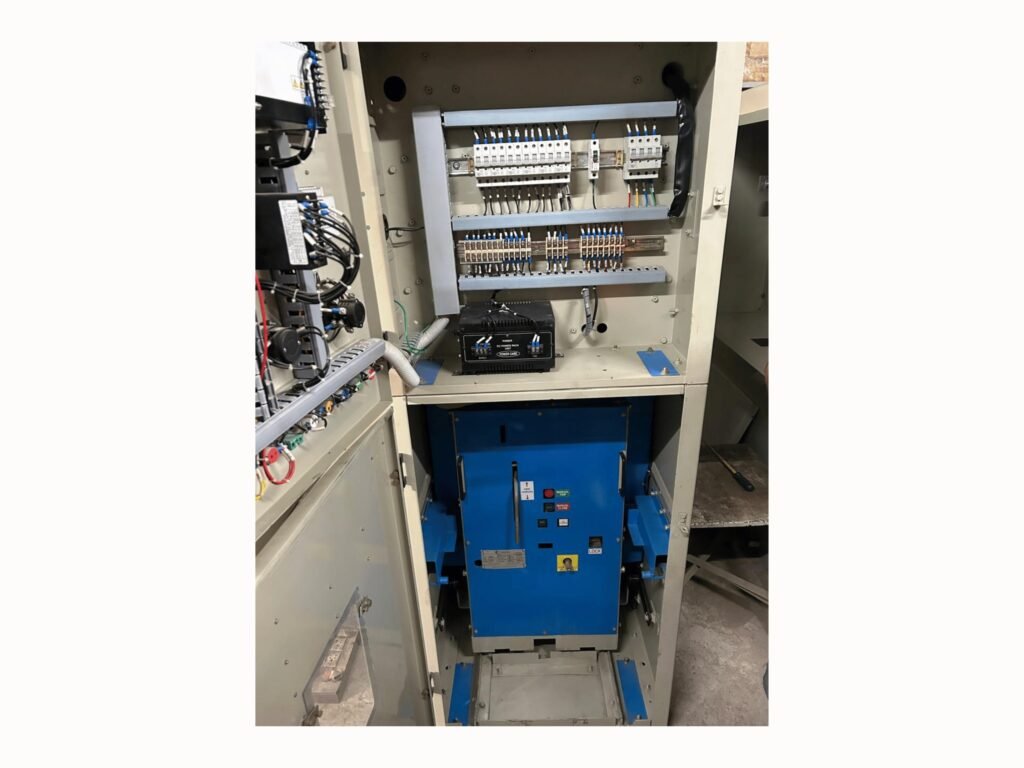 11. VCB 11KV HT Panel